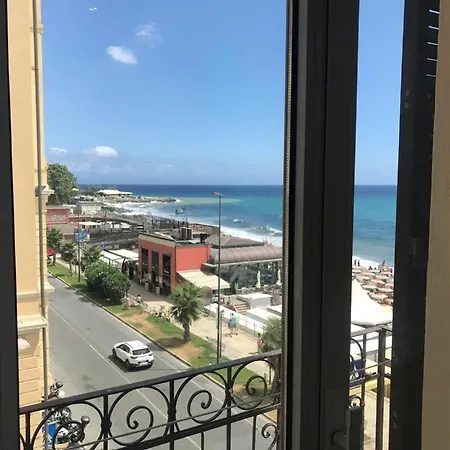 Casa Orizzonte 아파트 사보나